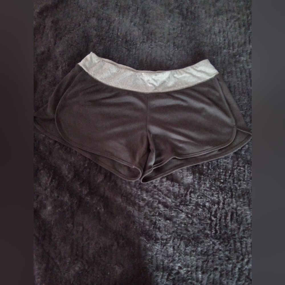 Pro player M wickening shorts, black and gray